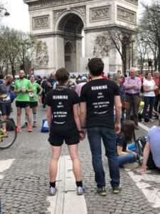Laufen für meine Mission: RUNNING – ME: HAPPY – MY DEPRESSION: NOT SO HAPPY #invisiblewarriors Laufen für meine Mission: RUNNING – ME: HAPPY – MY DEPRESSION: NOT SO HAPPY #invisiblewarriors